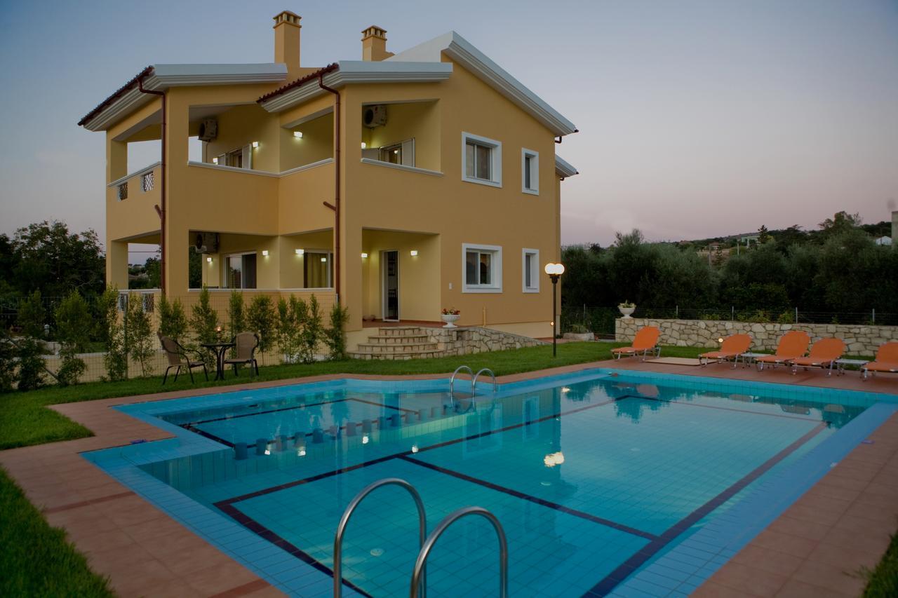 Villa Clio Arménoi Стая снимка